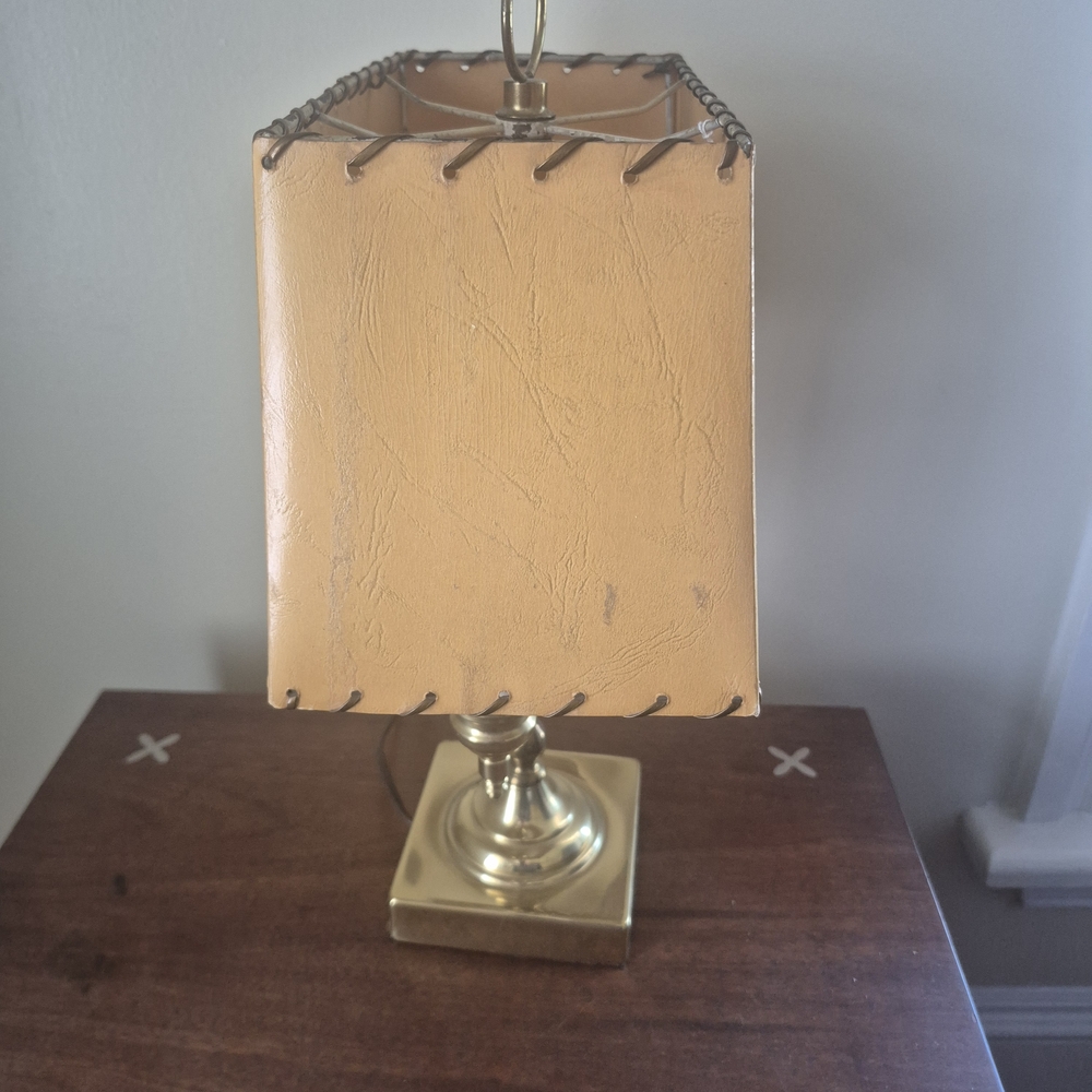 Elegant Tan Table Lamp with Gold Accents - Picture 9 of 14